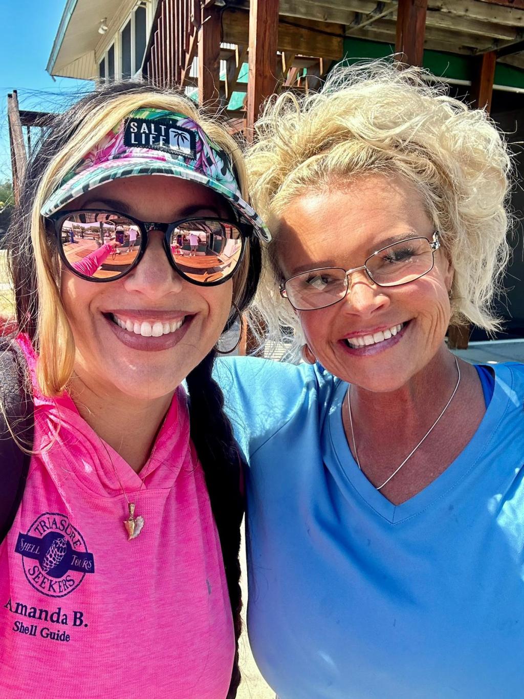 Treasure Seekers Shell Tours: Where Expertise Meets Passion